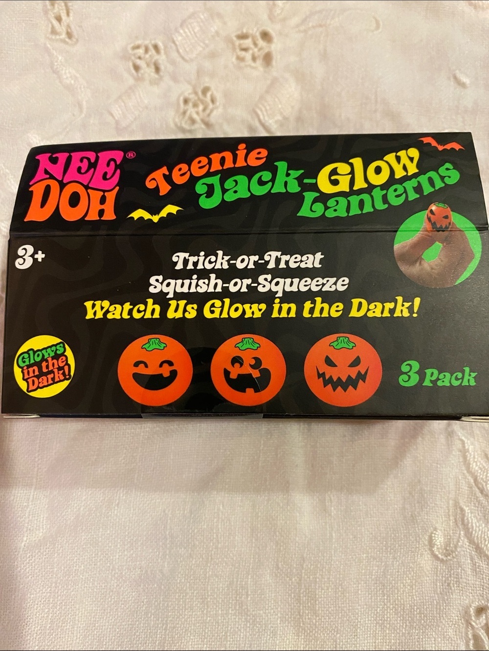 **AUTHENTIC** NeeDoh Teenie Jack-O-Glow Lanterns 3-Pack - Picture 4 of 6